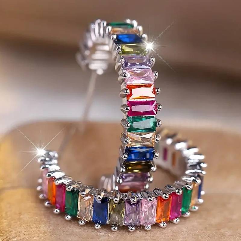 

Huitan Versatile Women Hoop Earrings Fashion Copper Color Party Accessories Inlaid Multiple Colors CZ Wedding Elegant Zircon