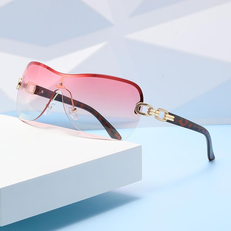 Retro Style One-piece Sunglasses Versatile Wrapped Glasses Fashionable And Integrated, Futuristic Technology Sunglasses