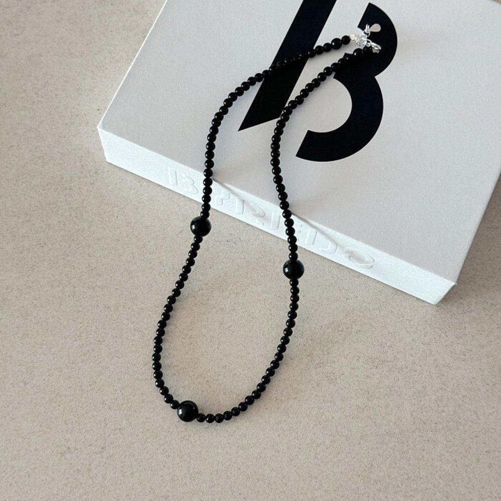 Berryoung / 925 Silver Onyx Ball Mixed Silver Necklace
