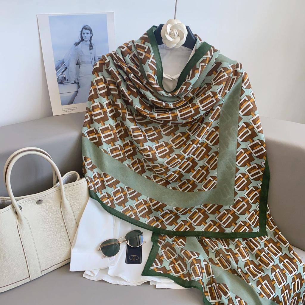 Autumn and Winter New Cotton and Linen Scarf Retro High-end Long Outer Shawl Silk Scarf Fashionable Versatile Thin Scarf