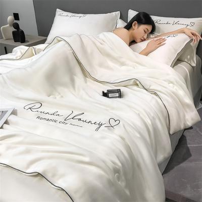 Sommersteppdecke aus 100 % gewaschener Seide mit Stickerei, glatte, eiskühlende Bettdecke für das Bett, seidige, feste Decke, weiche, kühle Sommerdecke