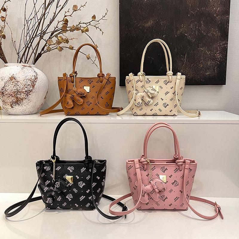 Premium Handbag Bag Women's New Spring and Summer Texture Shoulder Bag Casual Commuter Messenger Bag