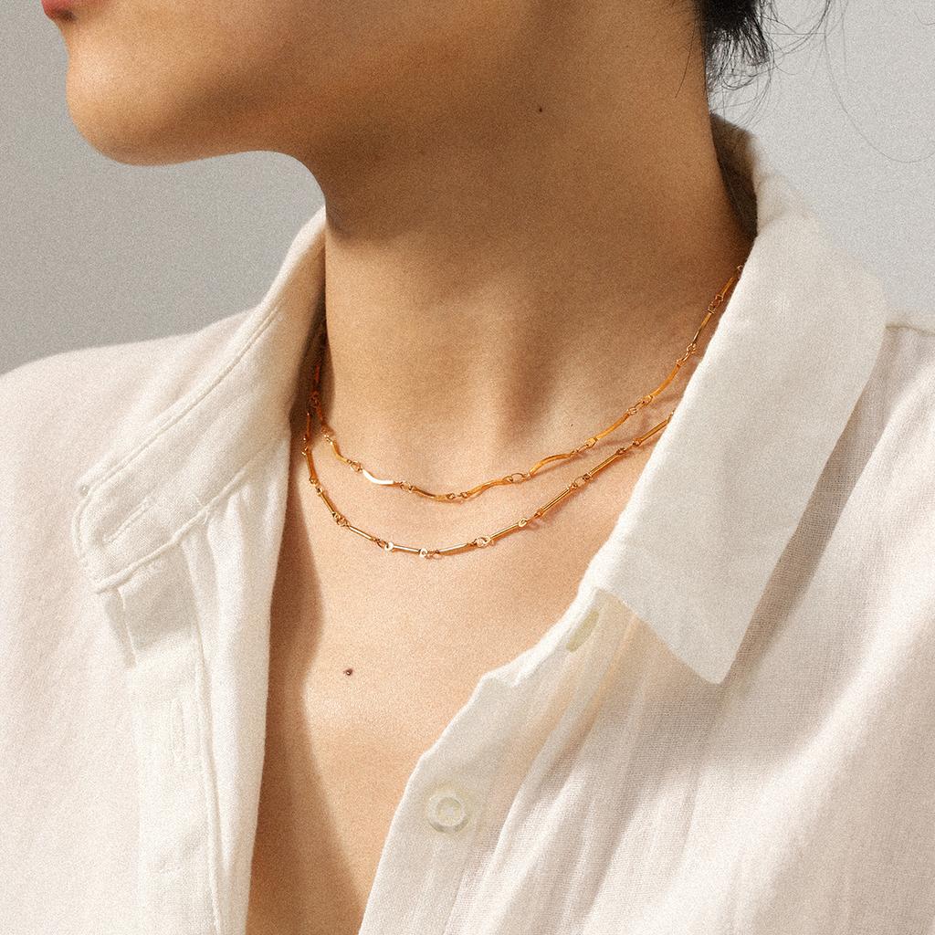 Handmade chain jewelry necklace for women, unique versatile clavicle chain, light luxury niche titanium steel neck ornament