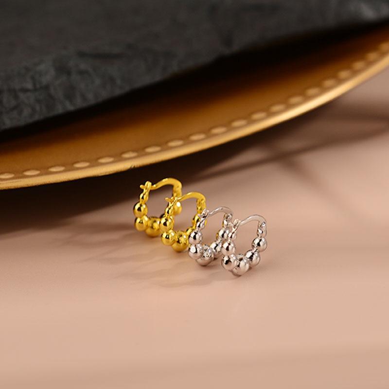 Sweet And Cool Wind Gradual Change Round Beads High-End Earrings Women'S Niche Light Luxury Simple Ear Buckle Gold Earrings
