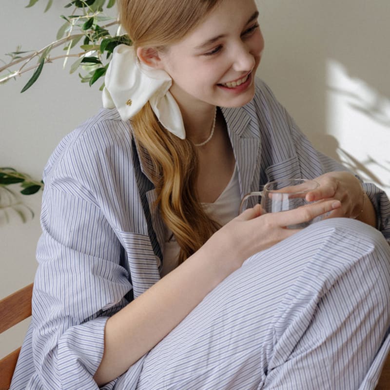 HAS HLD004 Satin Square Scrunchie