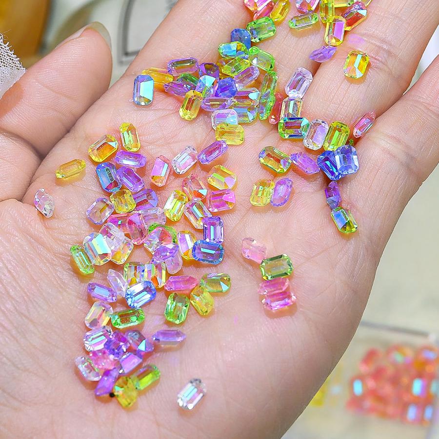 100Pcs Aurora Mixed Color Rhinestones, Holographic Ice Cube Hearts Nail Art Decorations for Dazzling Manicures