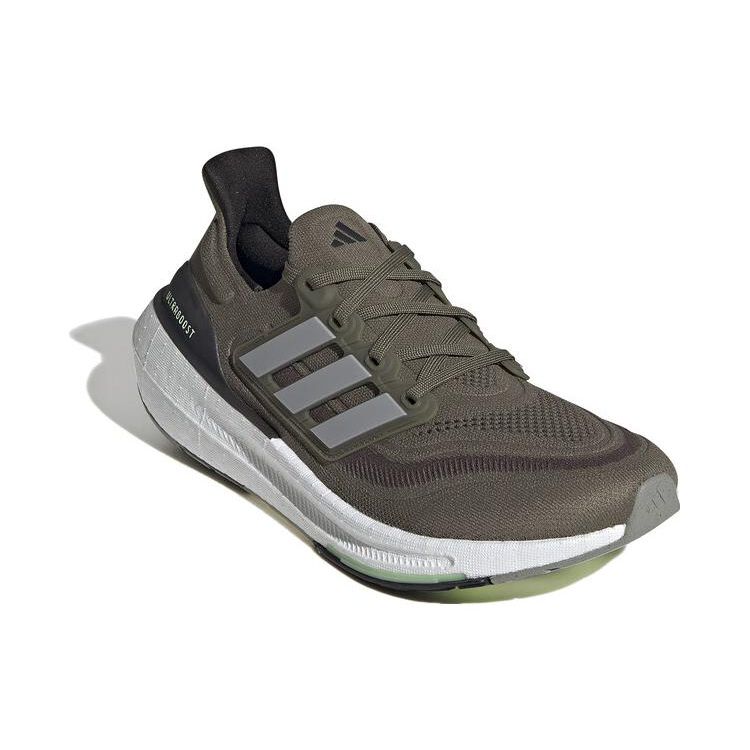 Adidas Unisexové tenisky UltraBoost Light Olive Strata Zelená Stříbrná metalická IE3330
