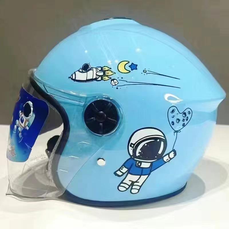 Kids  Winter Warm Electric Scooter Helmet - Cute, Safe, All-Season Half Helmet for Boys, Girls, Babies
