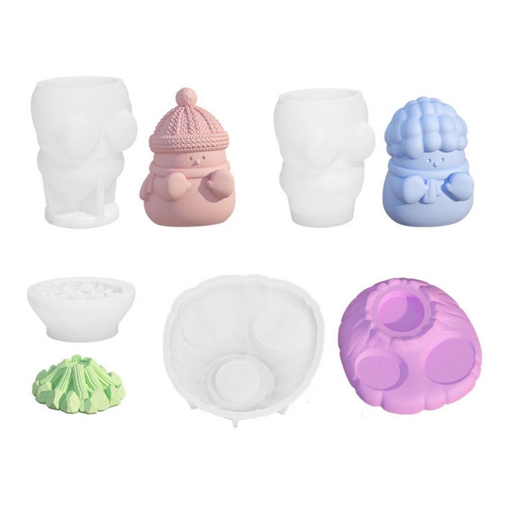 4pcs/set 3D Snowman Candle Mold Soft Chocolate Candy Mold Crafts Gypsum Mold  for Christmas Party