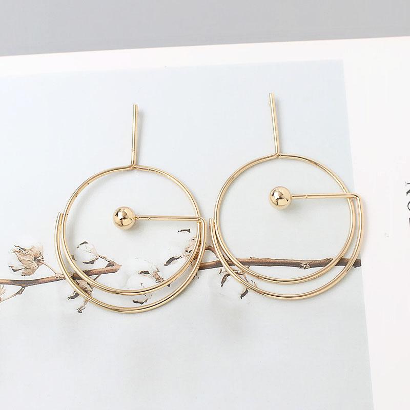 

Exaggerated Big Circle Pendants Women s Hanging Earrings Gold Color Bar Wraped Unusual Dangle Earrings European Ear Zircon