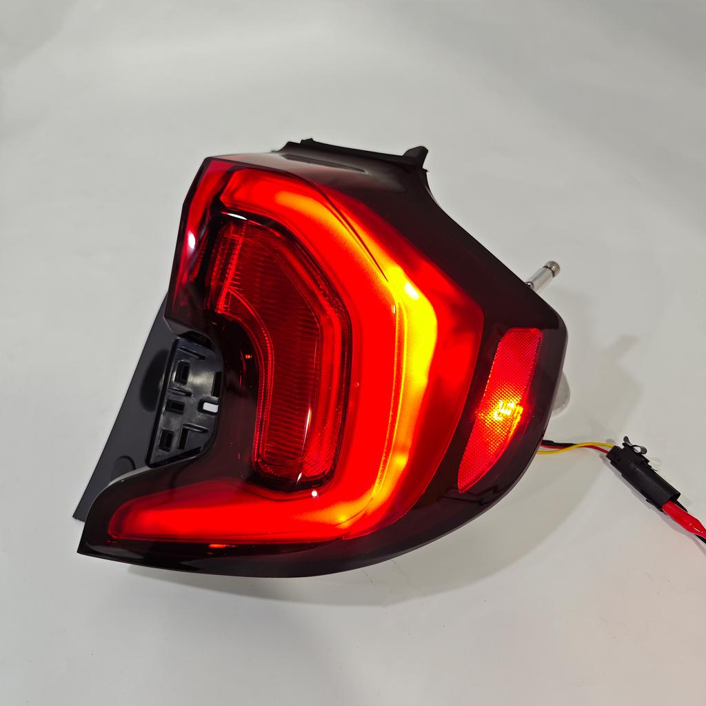 Right LED Tail Light Lamp GM2805135 For GMC Terrain SLE / SLT 2018-2021