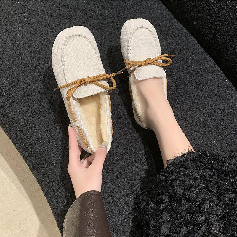 Autumn and Winter New Leather and Fur Integrated Doudou Shoes Women's Cotton Shoes Plush Versatile Fluff Shoes Flat Student Shoes