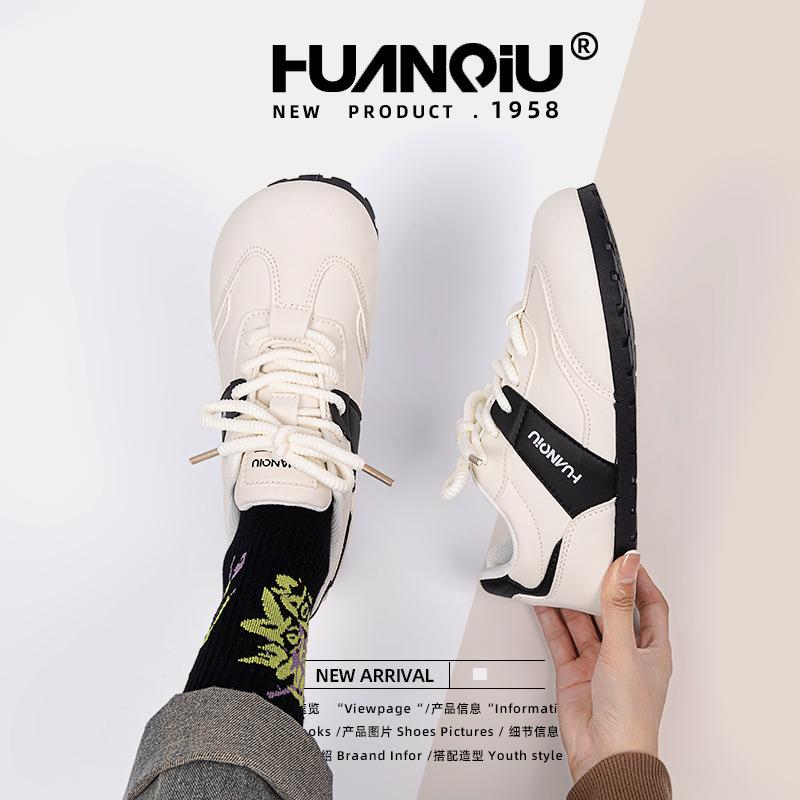 Global versatile little white shoes women's 2025 spring new versatile lightweight niche casual flat baseplate shoes ZHQ9081
