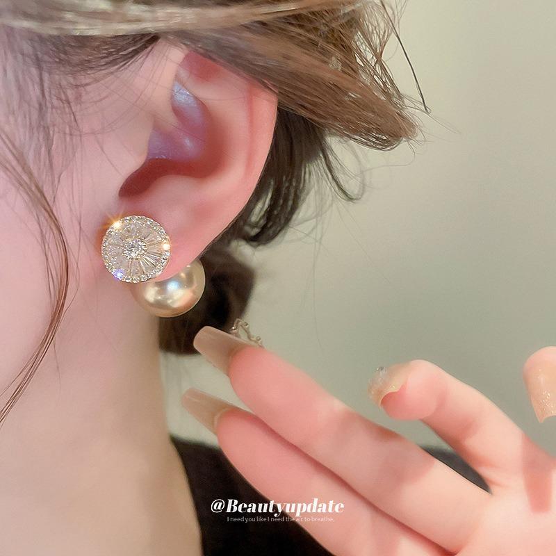 Real Gold Electroplated Silver Needle Zircon Pearl, a Two-wear Earring, French Niche High-end Stud Earrings, New Earrings for Women