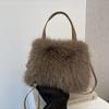 Damen Plüsch Perlenbesetzte Handheld Kleine Quadratische Tasche mit Vielseitiger Textur, Pendlertasche, Haarige und Schlichte Umhängetasche