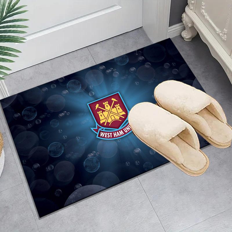 1 Stück West Ham United Teppich Spielteppich, Fußmatte für Schlafzimmer Wohnzimmer Eingangsbereich Teppich, Heimdeko Idee Geschenk für Weihnachten Geburtstag