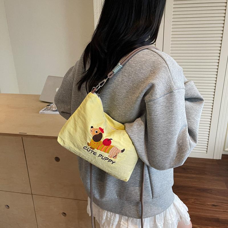Canvas bag women's large capacity summer versatile messenger bag casual shoulder underarm bag commuter pillow bag