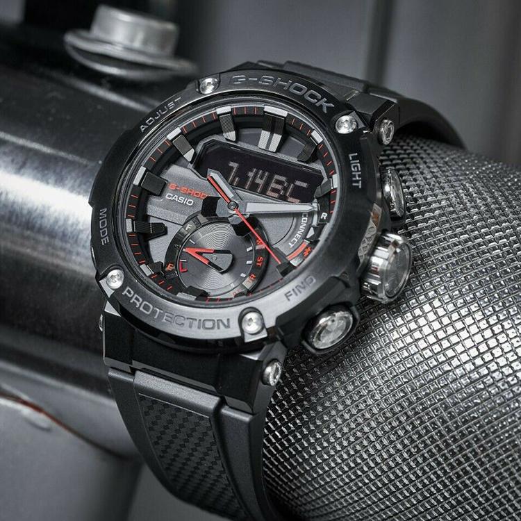 Casio Orologio da uomo serie G-STEEL Nero GST-B200B-1AER GST-B200B-1AER
