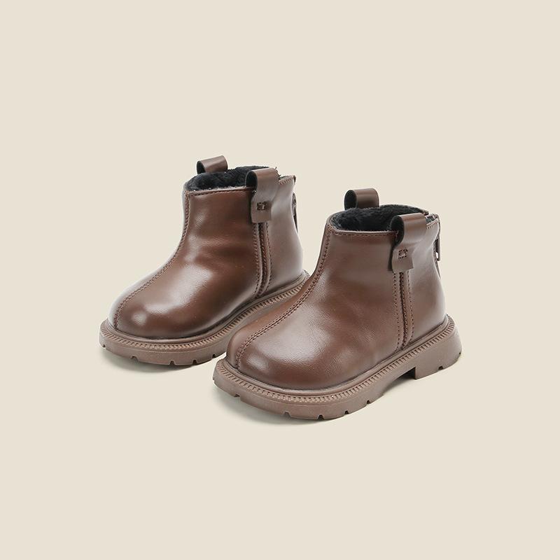 

Winter Kids Leather Boots: Warm Cotton Toddler Shoes, Korean Style Versatile Martin Boots for Boys and Girls. Factory Price 15-19 (120 pairs)