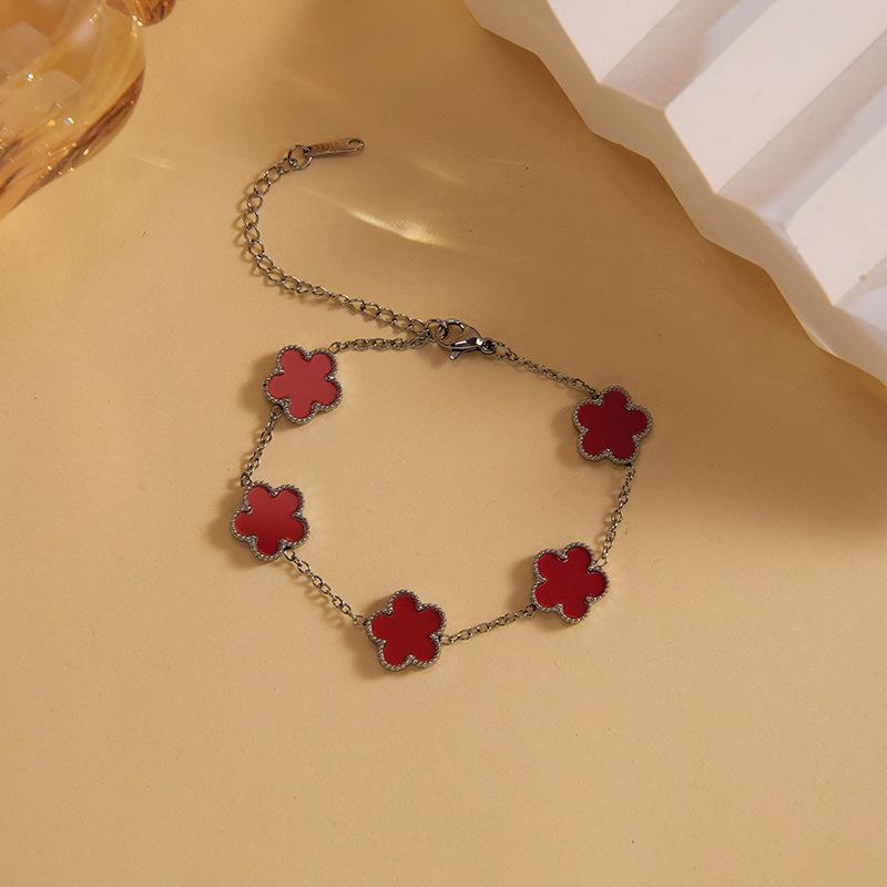 Luxury Women's Steel Four-Leaf Clover Bracelet - High-End Stylish Jewelry