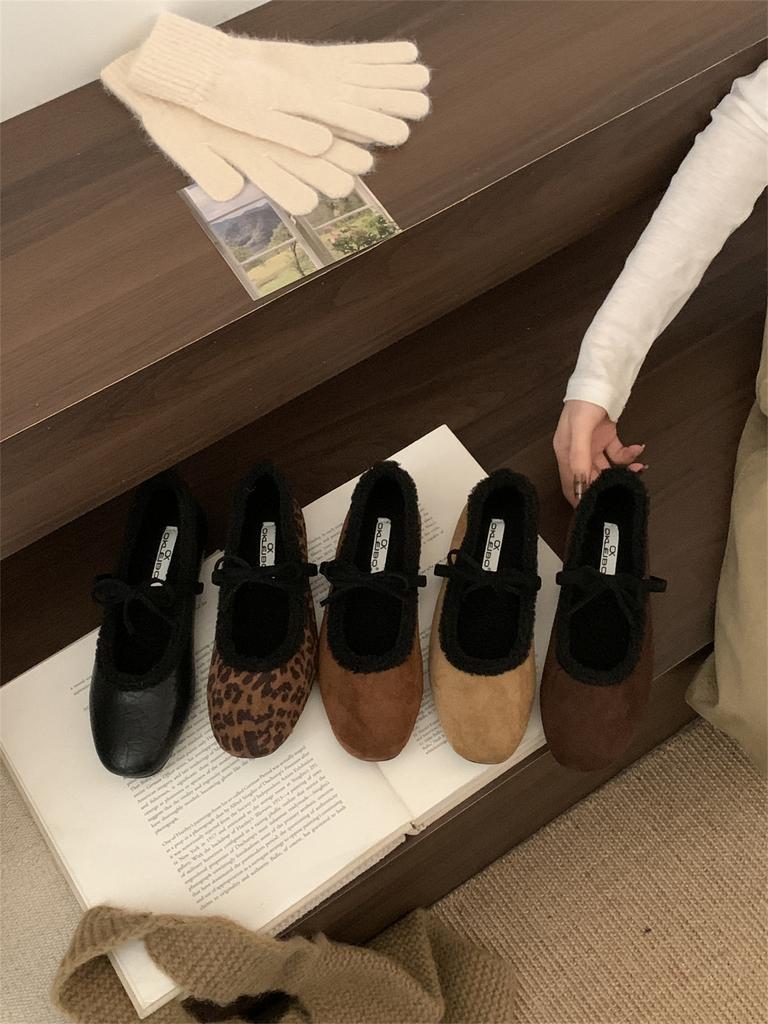 French flat-bottomed retro suede square head velvet Mary Jane shoes women's autumn and winter new one-pedal thermal cotton ladyshoes