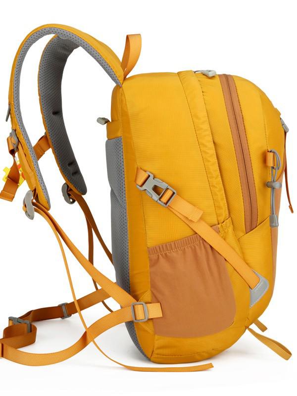 Unisex Ultralight Outdoor Mountaineering and Casual Travel Backpack