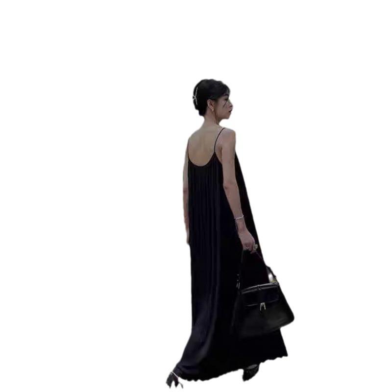 Women's Pleated Camisole Dress - Slimming, Versatile, Solid Color Long Dress for a Chic and Effortless Style