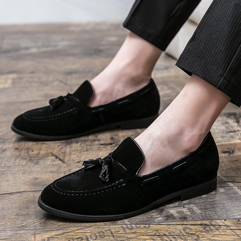 Men's Trendy Autumn Slip-on Loafers - British Style Casual Leather Moccasins with Soft Sole