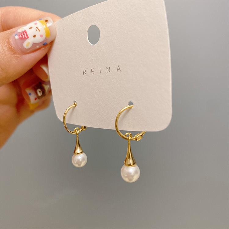 Women's Luxury Textured Metal Hoop Earrings - Versatile Niche Design