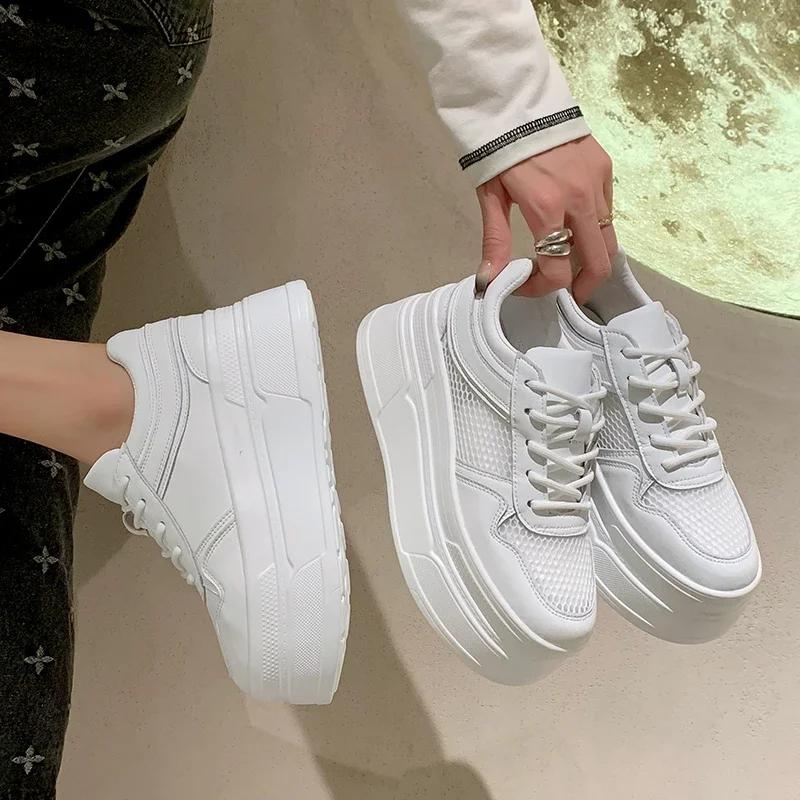 Fashion 2024 New Little White Shoes Women's Genuine Leather Thick Sole Single Shoes Popular Small and Tall Casual Women's Shoes