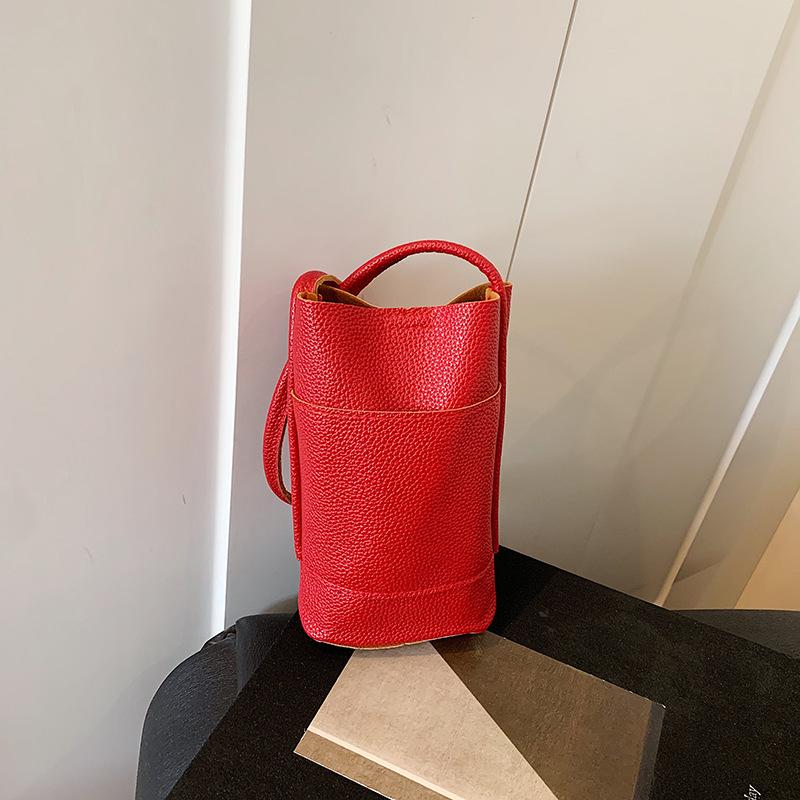 Borsa a Spalla Casual Nuova Estiva 2026, Borsa a Tracolla Semplice in Pelle Morbida Per il Pendolarismo Quotidiano, Borsa a Secchiello Trendy alla Moda