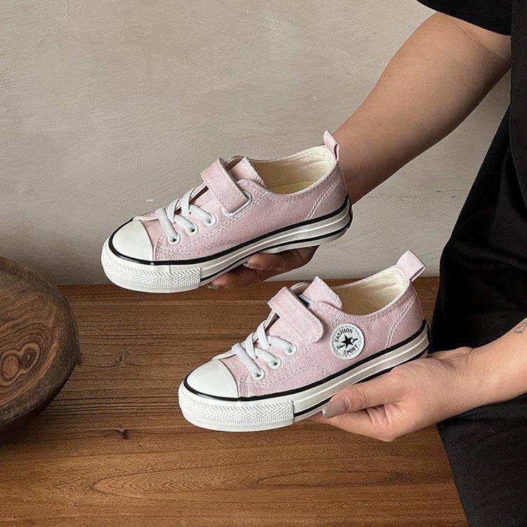 

Children s low-top canvas shoes 2025 summer new girls single shoes soft-soled Velcro boys shoes breathable cloth shoes 37 yards inner length 23cm рожевий