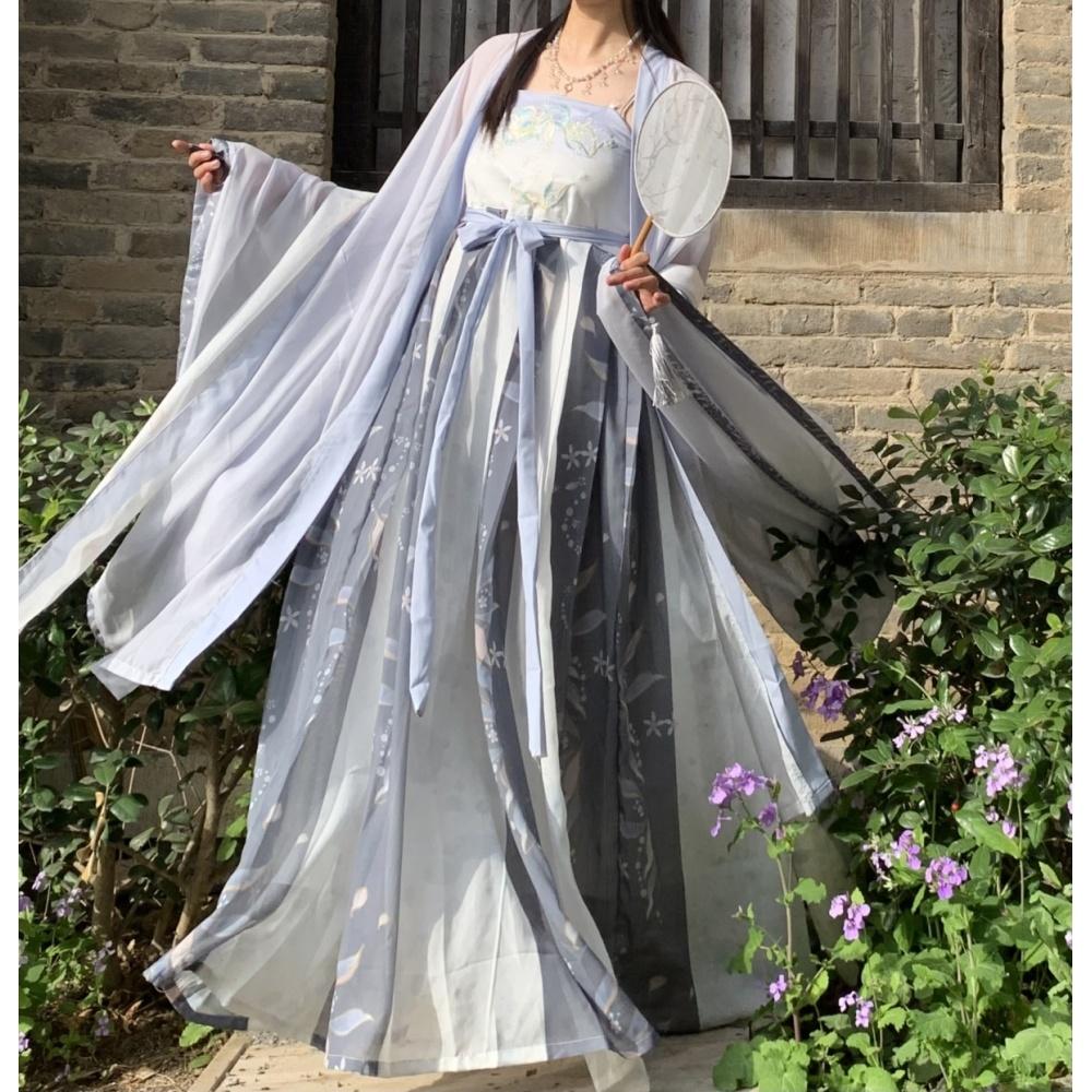 Chinese Tang Dynasty Style Hanfu Women's Suit