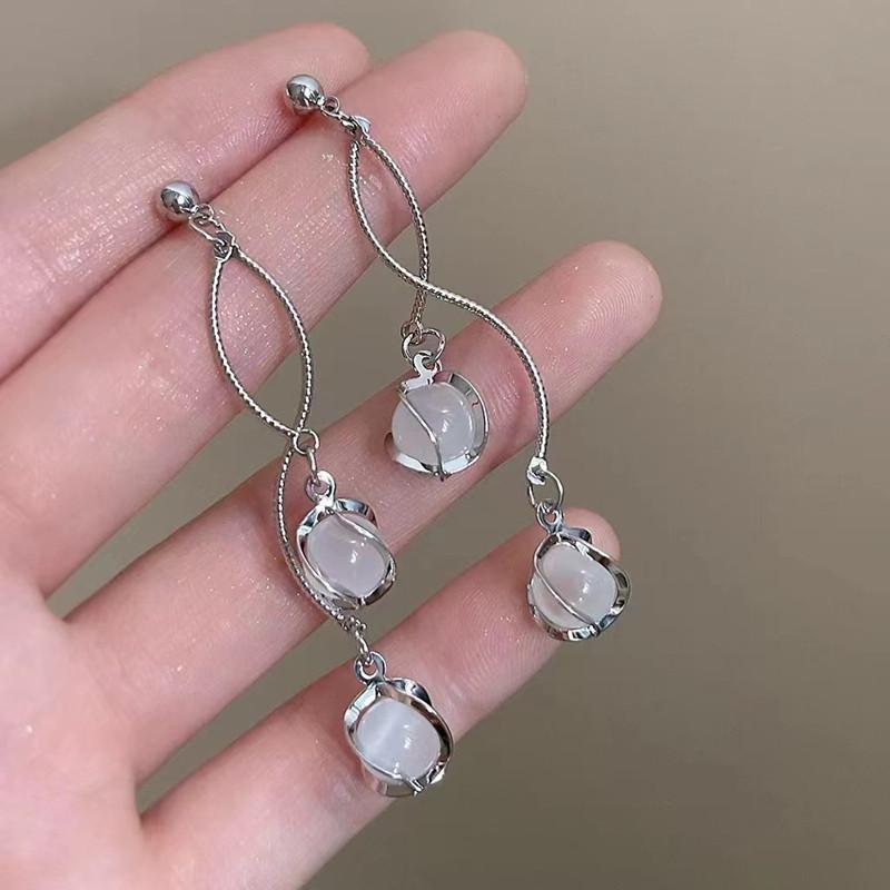 New Fashion Korean Oversized White Pearl Drop Earrings for Women Girls Bohemian Golden Round Zircon Wedding Earring Jewelry Gift