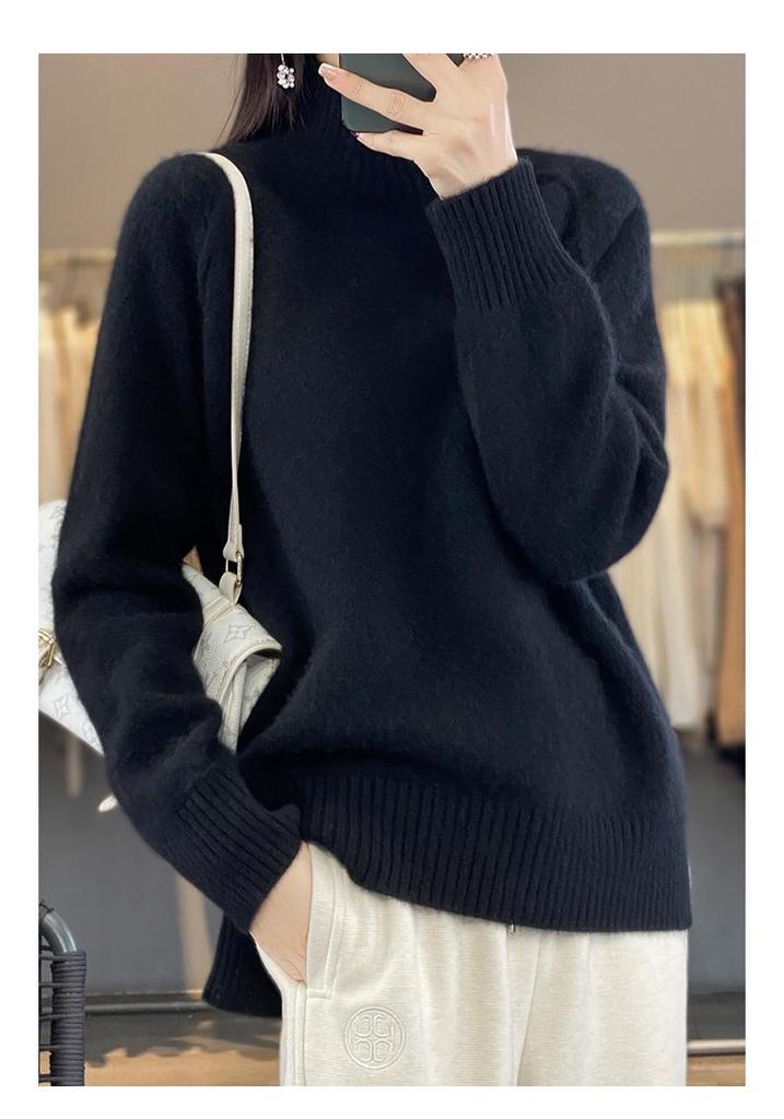 High-Neck Women's Wool Sweater: Autumn/Winter Loose Fit, Raglan Sleeve, Solid Color Pullover in Wang Fei's Style