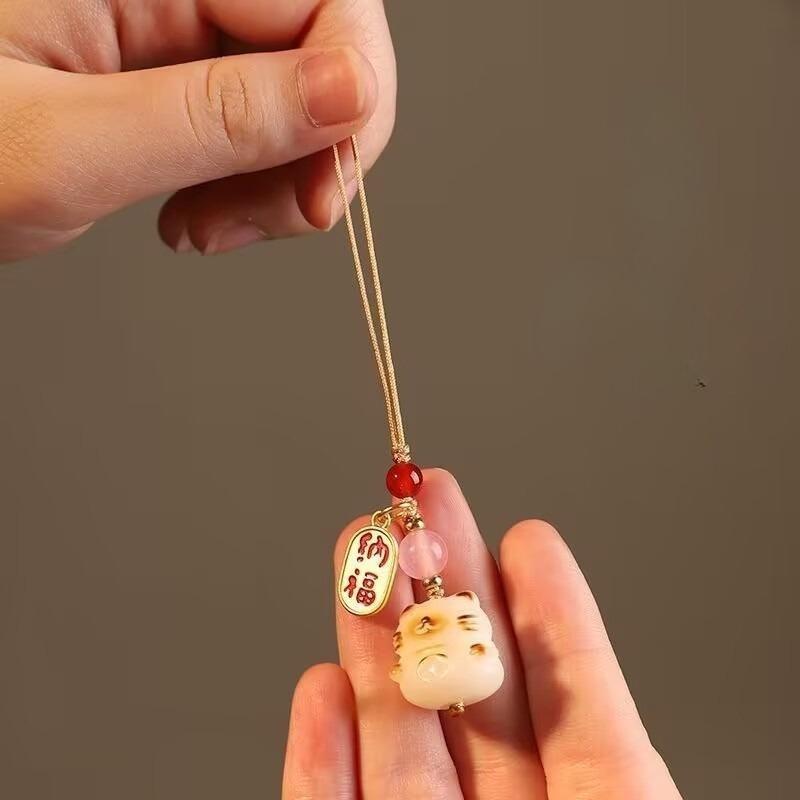 Furry Cute Cartoon Short Phone Charm for Girl Kawaii Cartoon Kitten Keychain Phone Lanyard Earphone Pendant Phone Accessories