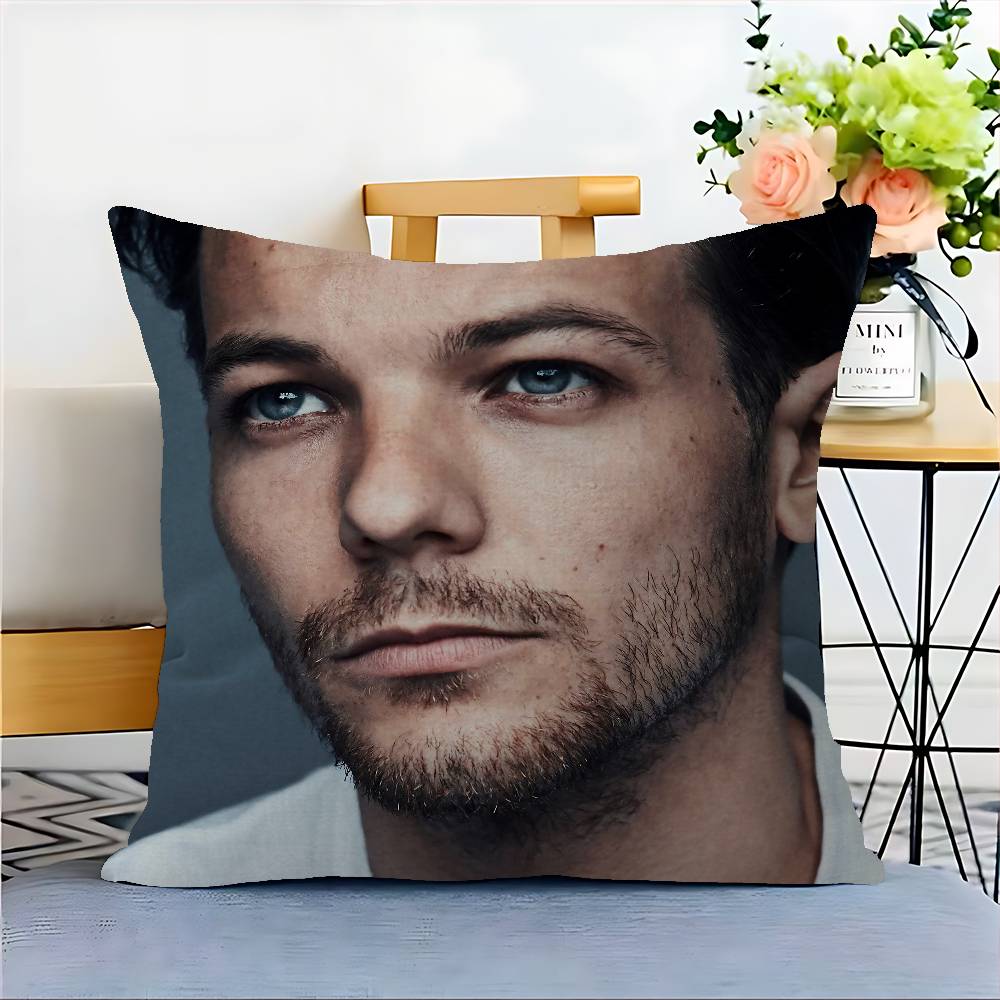 L-Louis Singer T-Tomlinsons Pillow Covers Cartoon Sofa Decorative Home Double-sided Printing Short Plush Cute Cushion Cover