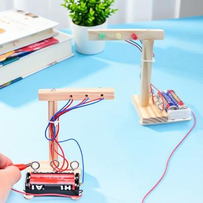DIY Traffic Lights Toy Traffic Signals Children Science Small Creation Physics Experiment Technology Production Learning Toy