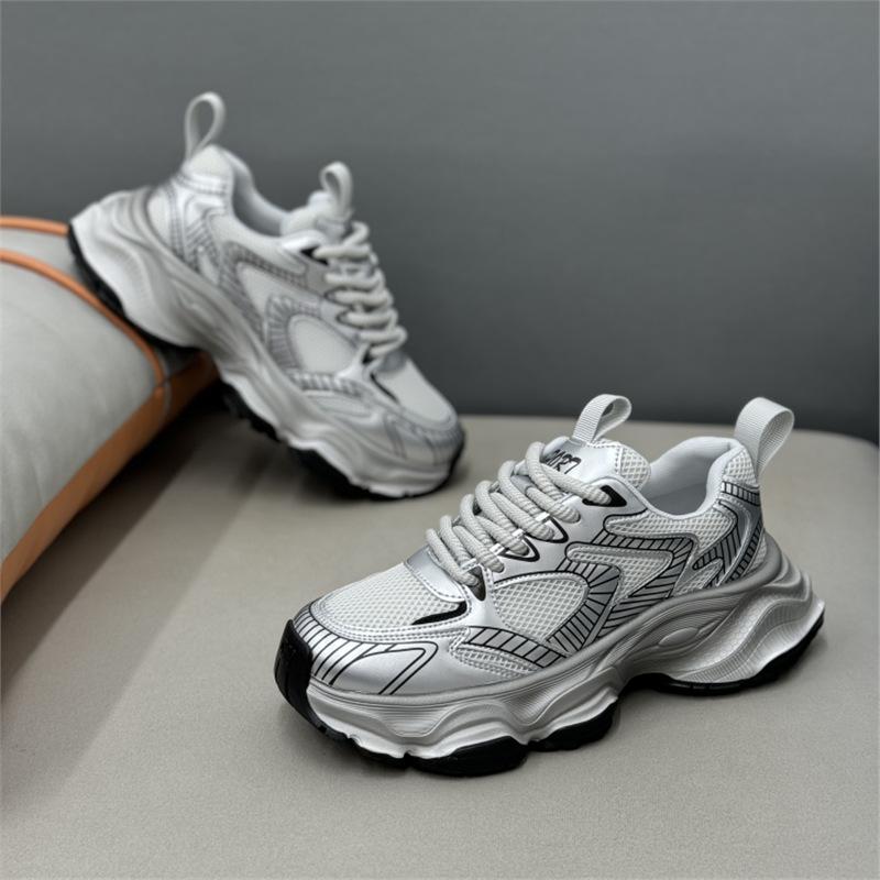 New comfortable shoes sneakers breathable and comfortable bjd