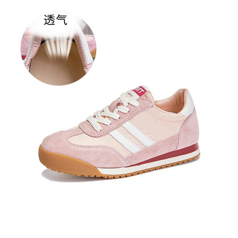 

Leather German training shoes women s 2025 summer new flat-bottomed sports little white shoes casual versatile Forrest Gump shoes retro women s shoes 35 рожевий