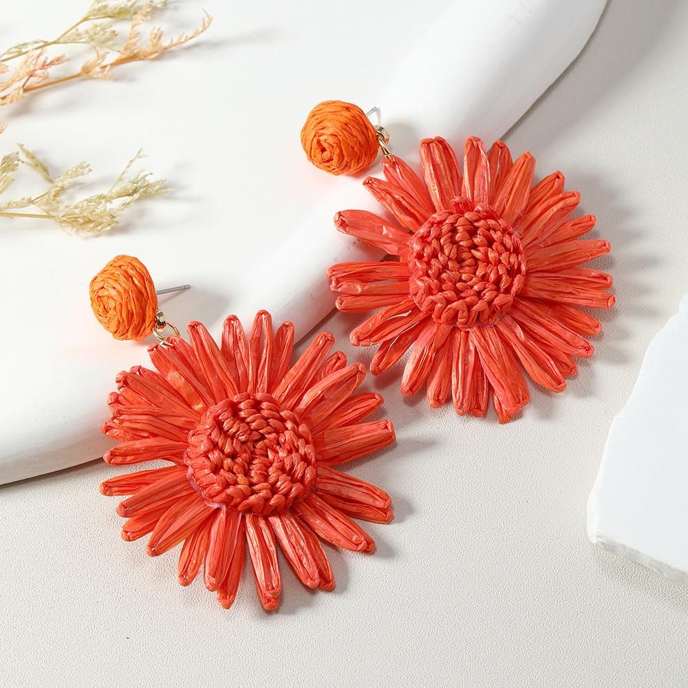 Pendientes Bohemios Hechos a Mano de Rafia para Mujer - Clavijas de Vid Trenzada Estilo Playa Retro de Verano
