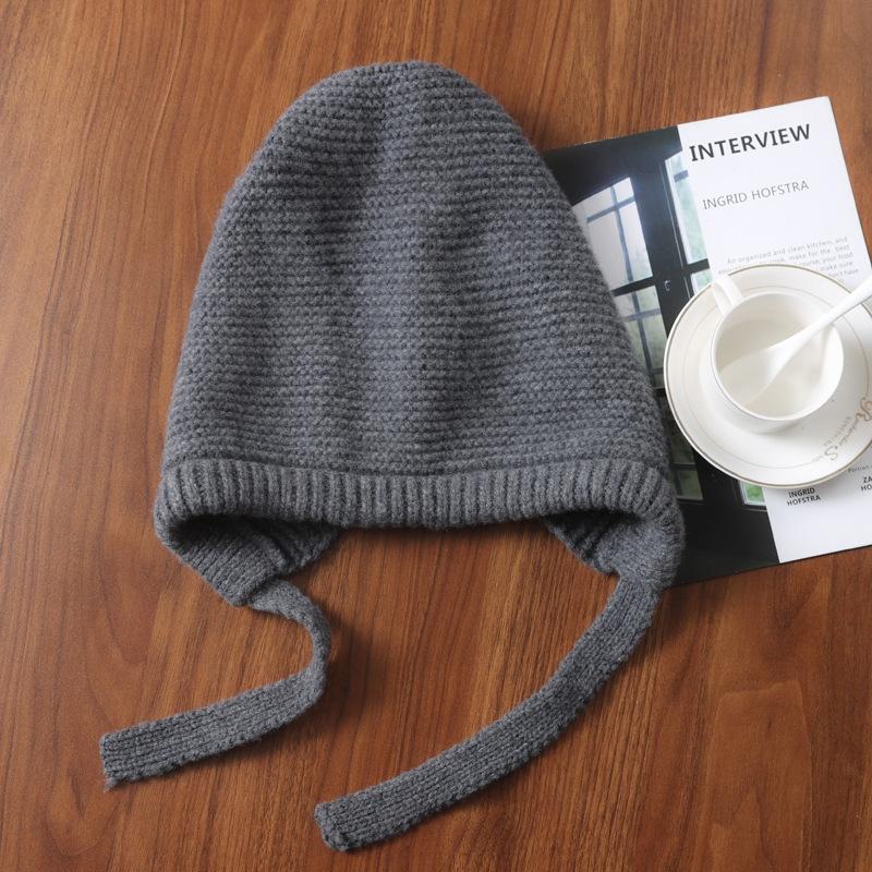 % Wool autumn and winter warm thickened wool hats versatile knitted cashmere hats are in stock in large quantities
