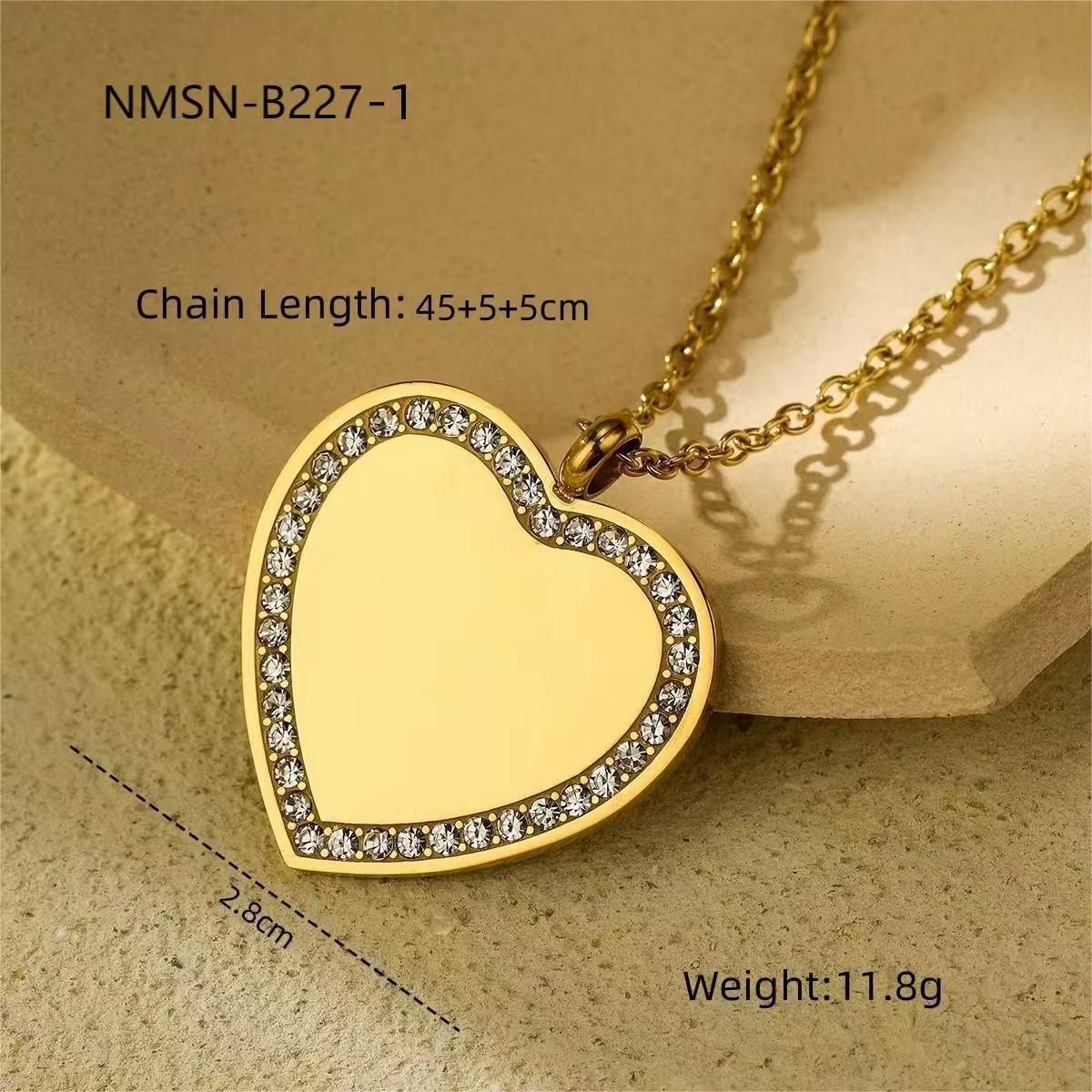 GEMCHIC Women s 18K Gold Plated Stainless Steel Heart Zircon Pendant Necklace