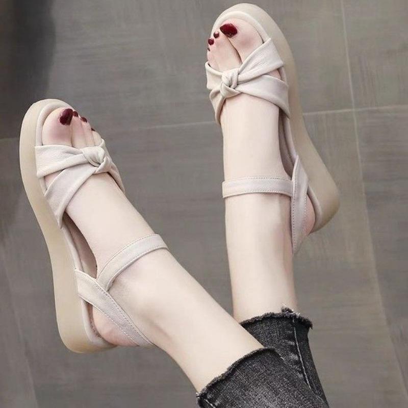 

Сандалии на мягкой подошве с противоскользящим покрытием и пляжная обувь на толстой подошве 40 бежевый