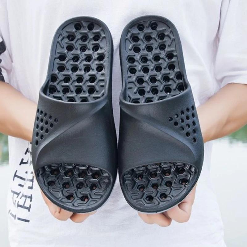 Men's Shoe Slides Eva Flat Male Slipper Shiatsu Bathroom Cheap Shoes Liquidation Designer Luxury 2025 Mascullino Fun Y2k
