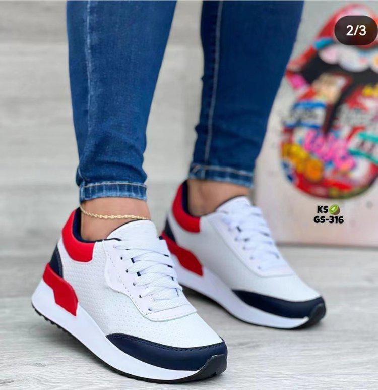 Mesh Lace-up Women's Round Toe Sports Shoes – Soft Sole, Casual Sneakers for Students