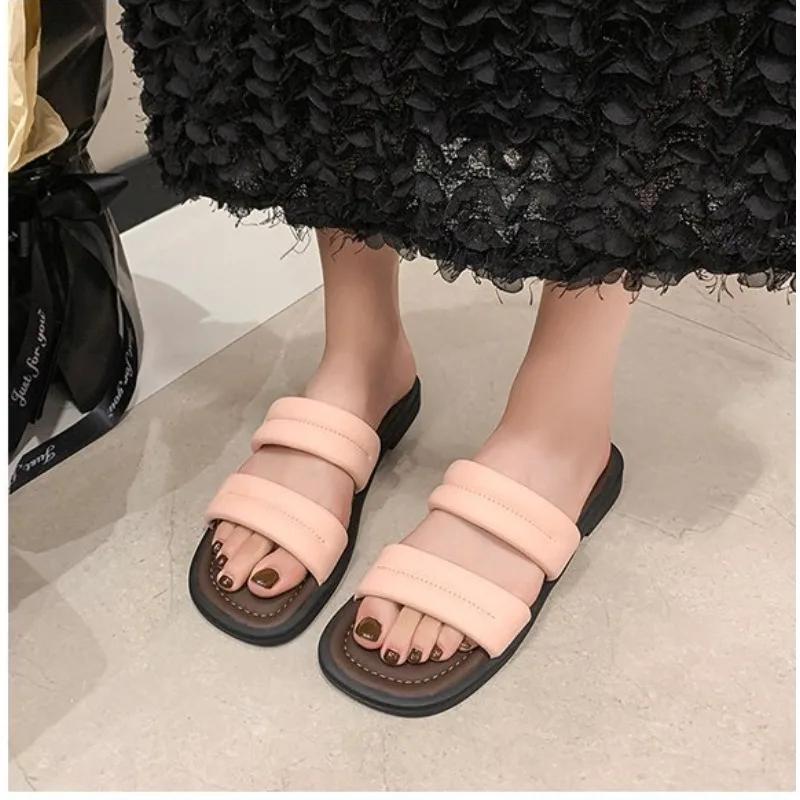 Fashion Summer Fashion Slip-on Casual Outdoor Beach Women Flip Flops Designer New Soft Bottom Leather Women's Slippers Shoes