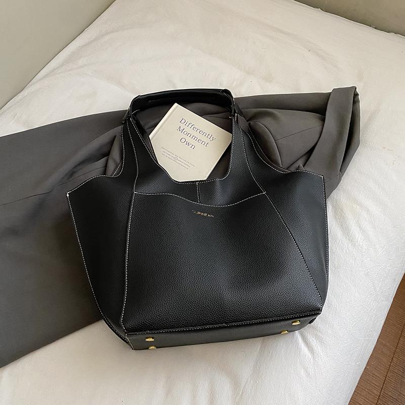 

Simple Women Bucket Shoulder Bags New High End Brand Handbags Large Capacity Tote Bags Quality Pu Leather Commute Bag Black 50cm)) чёрный