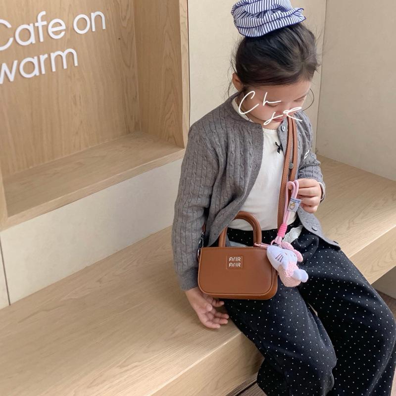 Miu Miu Girls' Retro Mini Crossbody Shoulder Bag with Lipstick Holder In Zhang Yuanying Style.