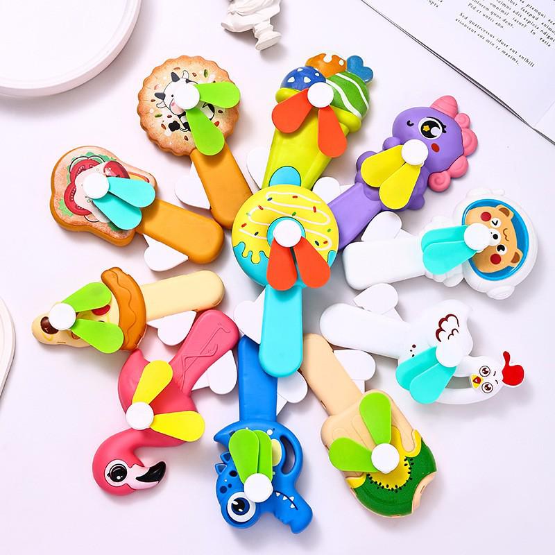 

Мини-вентилятор с ручным нажатием для детей - Милый дизайн тоста Random Selection (1 Piece)